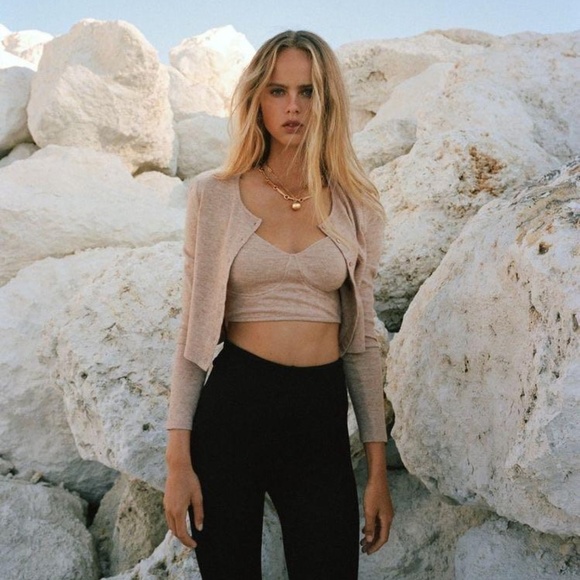 Zara Tops - Zara Knit Mid Camel Bralette Crop Top Small